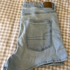 American Eagle Outfitters Mom Jean Shorts
